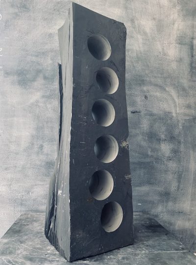Level top wine rack