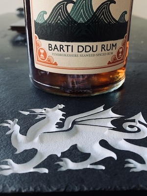 Barti Ddu Rum Rack